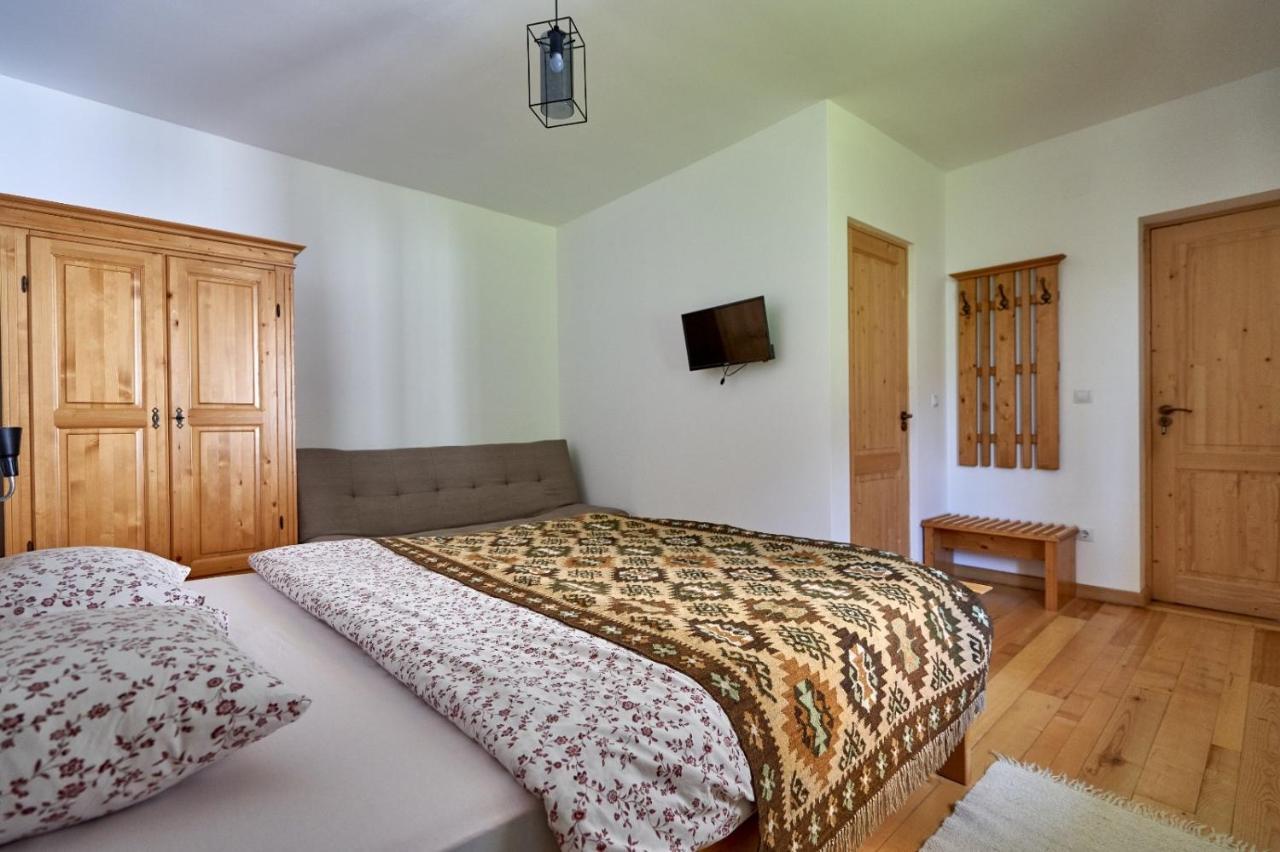 Anahouse Hotel Vişeu de Sus Eksteriør billede